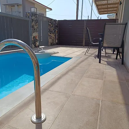 Magnolia With Pool شقة *